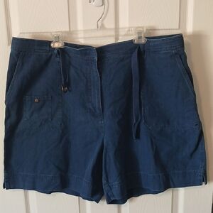 Vintage Lauren Ralph Lauren Women's Blue Cargo Jean Shorts 22W 100% Cotton.